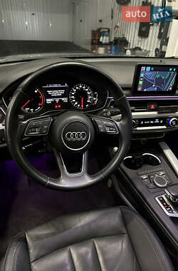 Седан Audi A4 2016 в Киеве