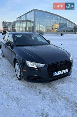 Седан Audi A4 2016 в Киеве
