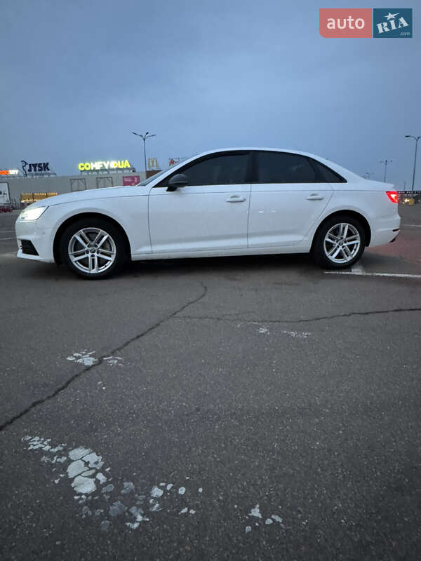Седан Audi A4 2016 в Киеве фото 6 Седан Audi A4 2016 в Киеве