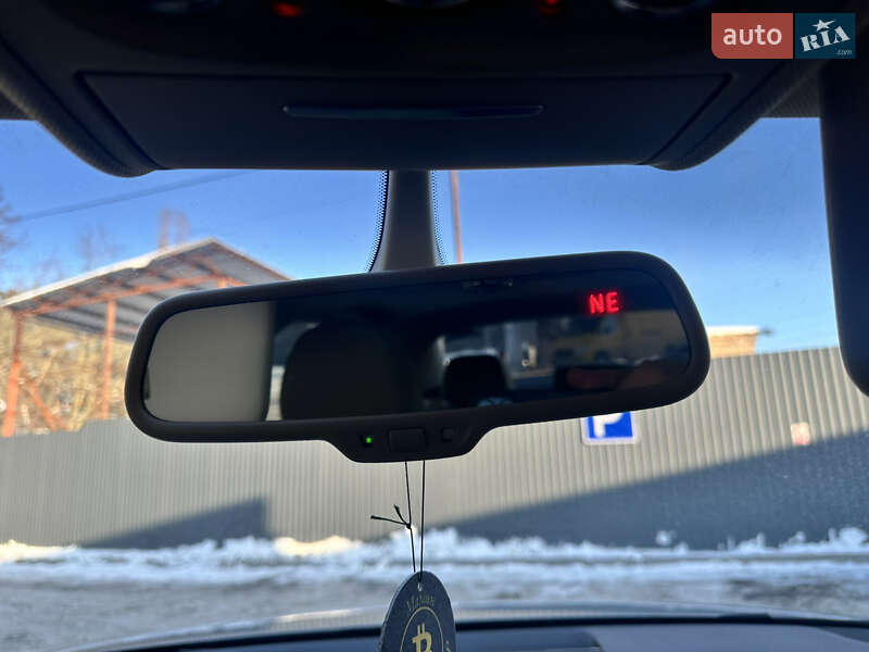 Седан Audi A4 2014 в Чернігові