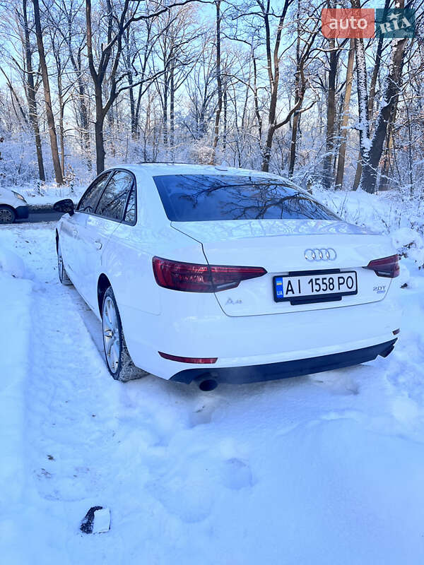Седан Audi A4 2016 в Киеве