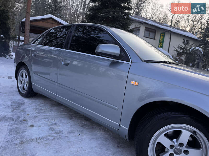 Седан Audi A4 2005 в Дрогобыче