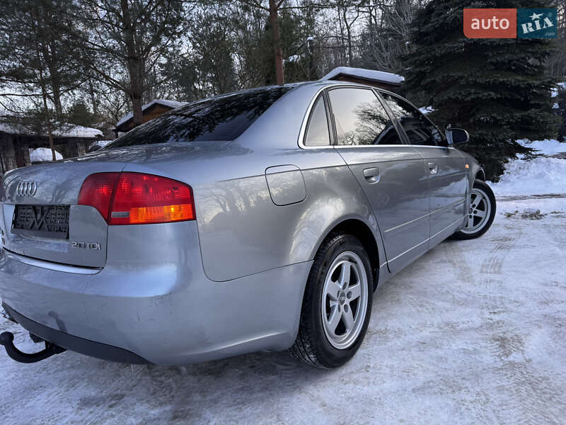 Седан Audi A4 2005 в Дрогобыче