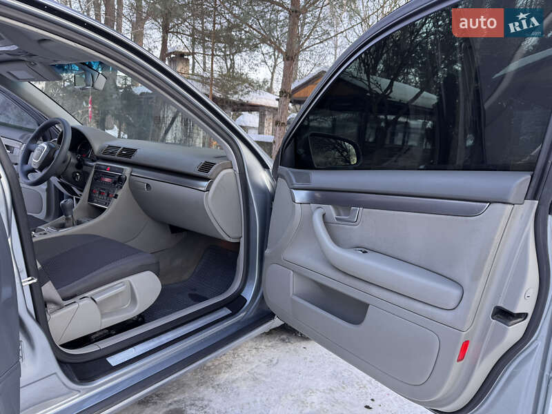 Седан Audi A4 2005 в Дрогобыче