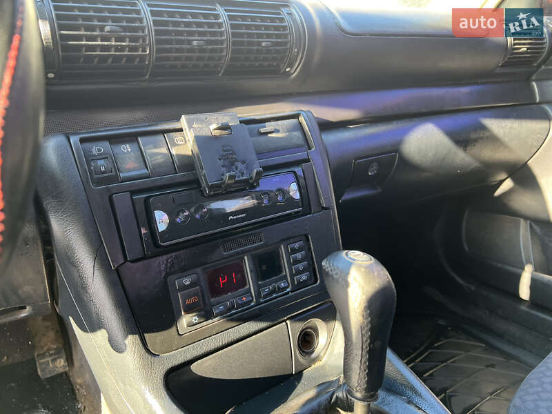Седан Audi A4 1996 в Кременце фото 8 Седан Audi A4 1996 в Кременце