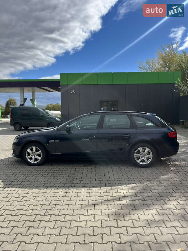 Универсал Audi A4 2010 в Черновцах