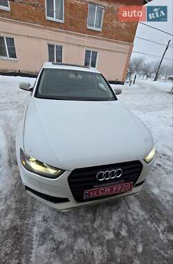 Седан Audi A4 2016 в Бахмаче