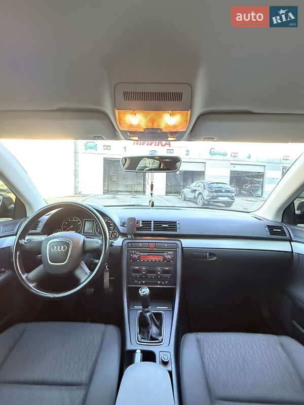 Седан Audi A4 2005 в Днепре