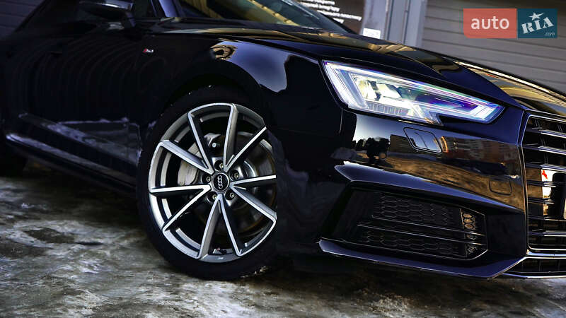Седан Audi A4 2016 в Львове