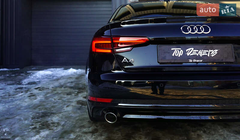 Седан Audi A4 2016 в Львове