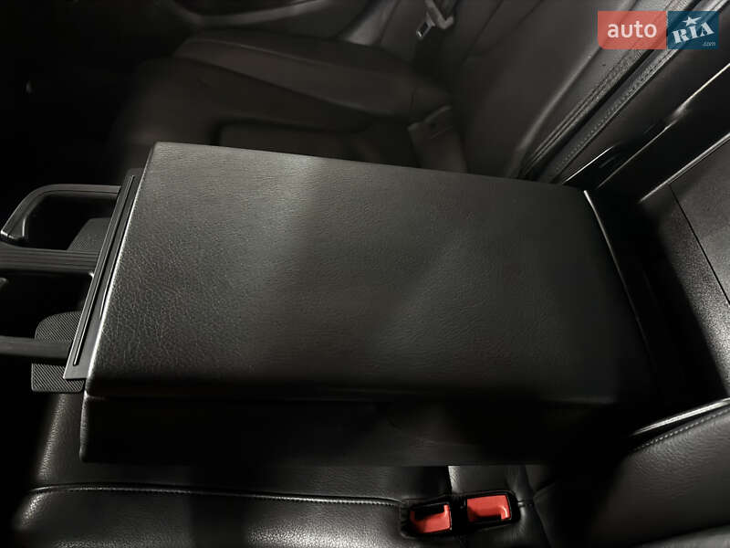 Седан Audi A4 2015 в Києві фото 45 Седан Audi A4 2015 в Києві