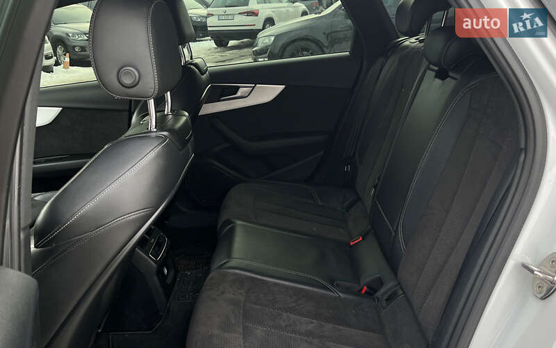Универсал Audi A4 2019 в Мукачево