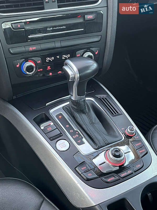Седан Audi A4 2015 в Києві