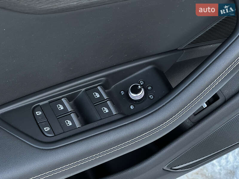 Седан Audi A4 2022 в Києві фото 13 Седан Audi A4 2022 в Києві