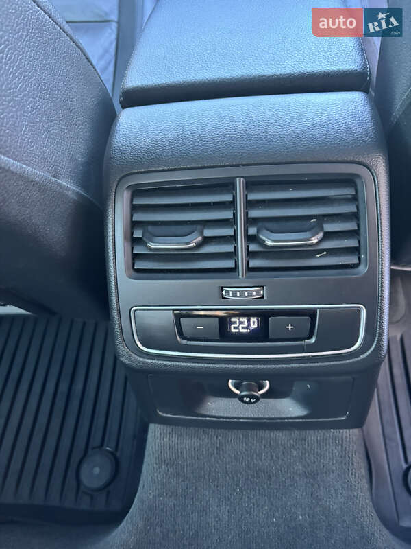 Седан Audi A4 2017 в Львові фото 40 Седан Audi A4 2017 в Львові