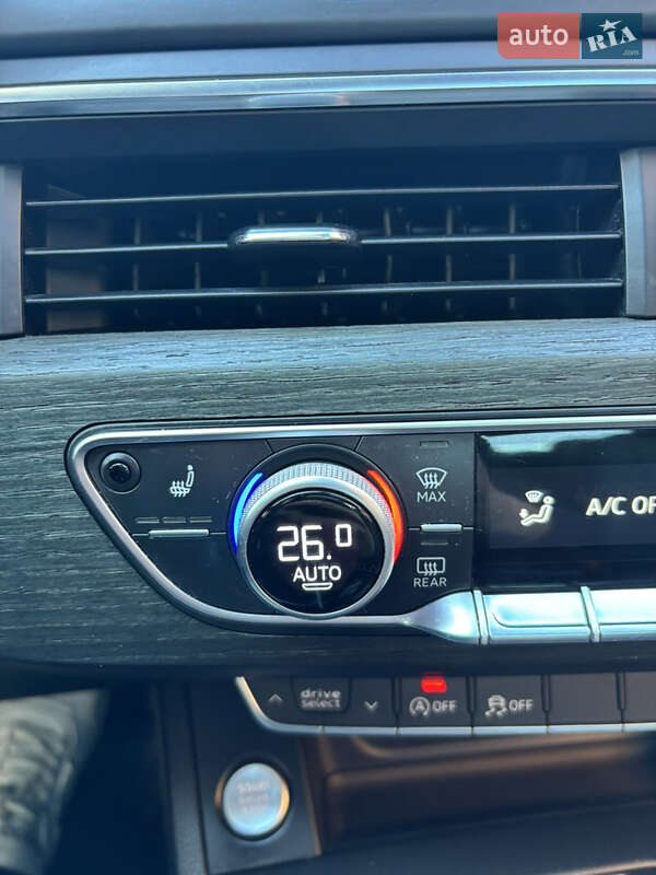 Седан Audi A4 2017 в Львові фото 65 Седан Audi A4 2017 в Львові