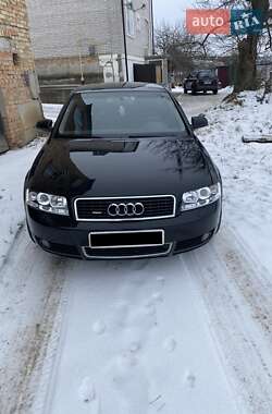 Седан Audi A4 2001 в Киеве