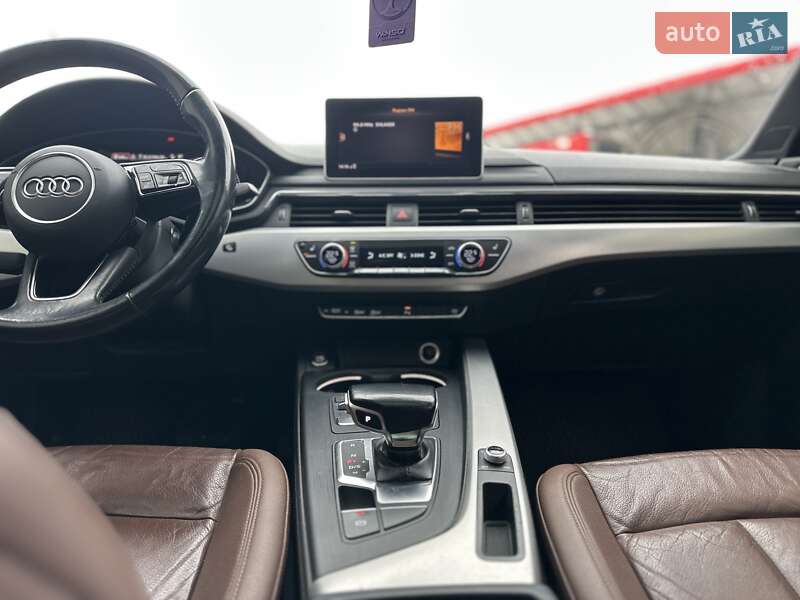 Седан Audi A4 2016 в Тернополі