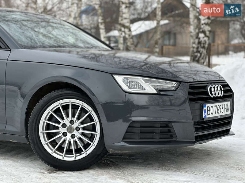 Універсал Audi A4 2016 в Дрогобичі