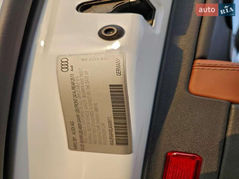 Седан Audi A4 2020 в Киеве фото 12 Седан Audi A4 2020 в Киеве