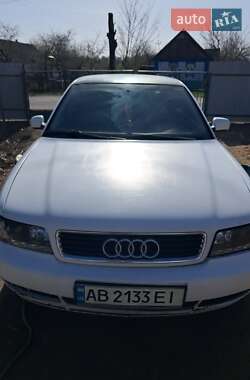 Седан Audi A4 1996 в Виннице
