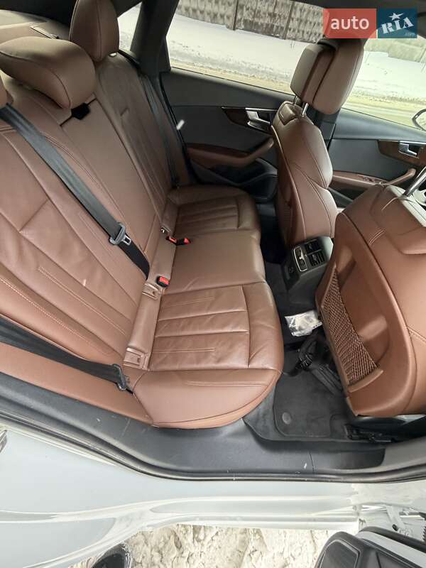 Седан Audi A4 2016 в Львові фото 12 Седан Audi A4 2016 в Львові