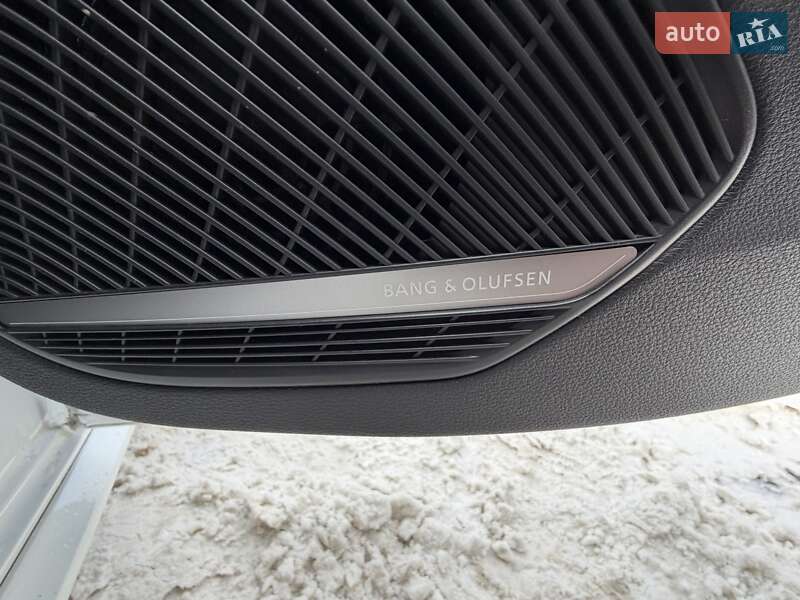 Седан Audi A4 2016 в Львові фото 15 Седан Audi A4 2016 в Львові