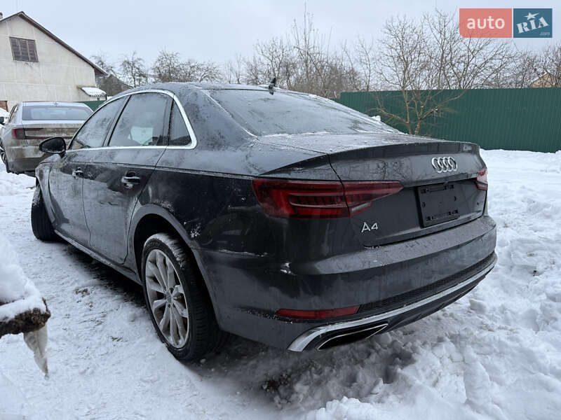 Седан Audi A4 2019 в Яворові
