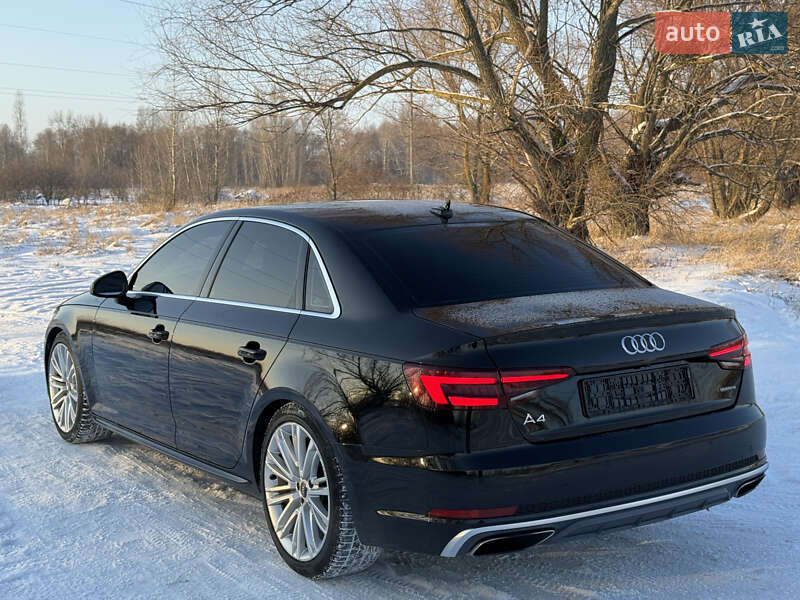 Седан Audi A4 2019 в Киеве