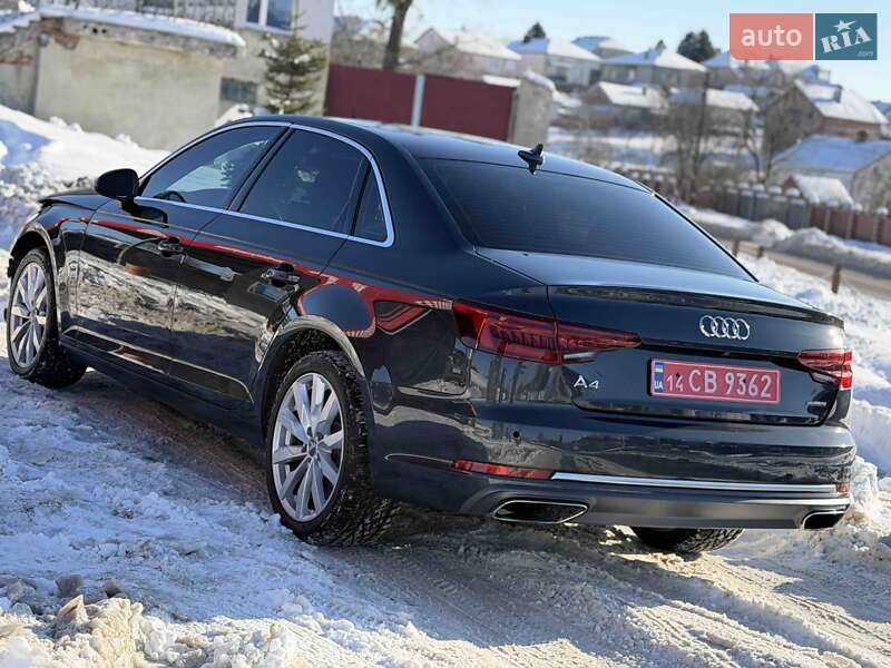Седан Audi A4 2019 в Львове
