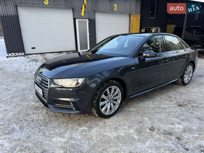 Седан Audi A4 2018 в Києві