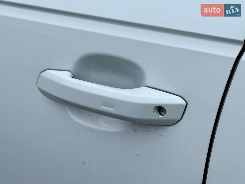 Седан Audi A4 2017 в Стрые фото 24 Седан Audi A4 2017 в Стрые