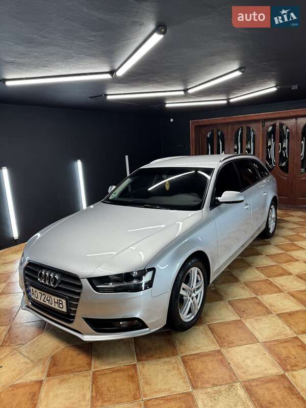 Универсал Audi A4 2013 в Хусте