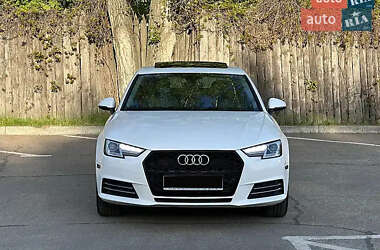 Седан Audi A4 2017 в Полтаве