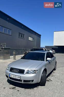 Седан Audi A4 2003 в Ужгороде