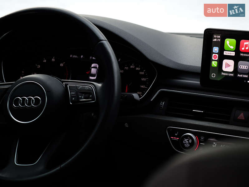 Седан Audi A4 2018 в Сумах
