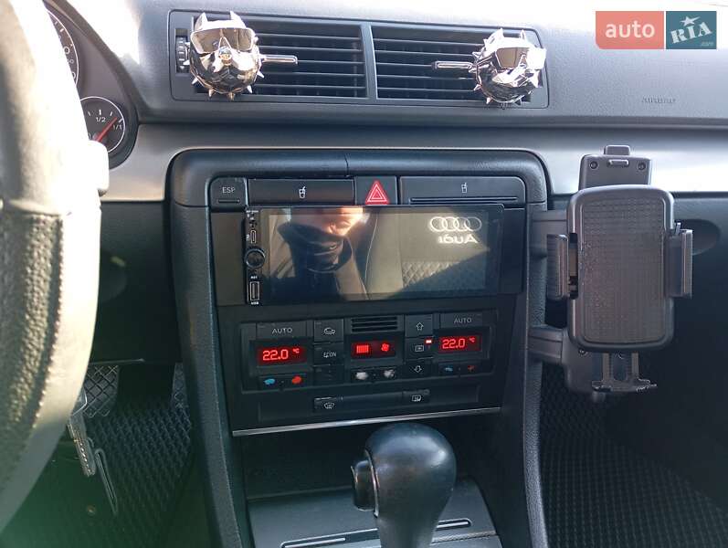 Седан Audi A4 2002 в Харькове
