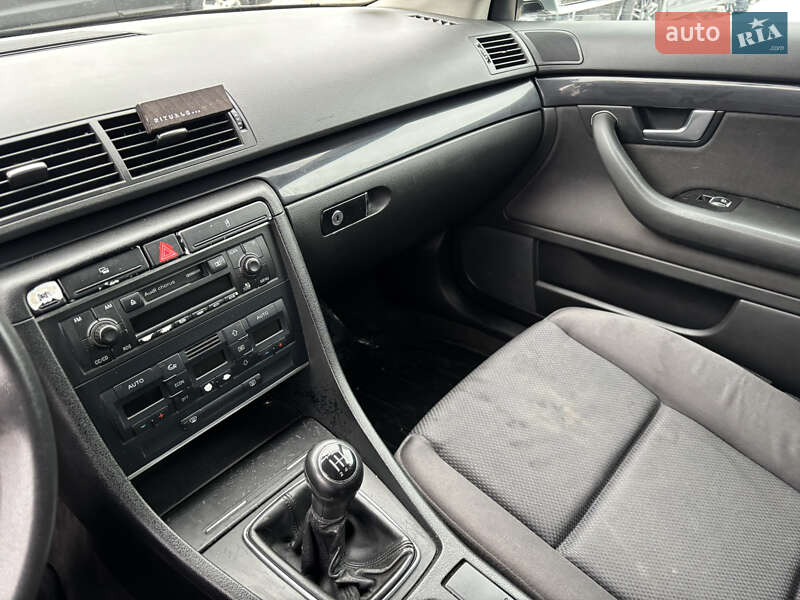 Универсал Audi A4 2003 в Львове