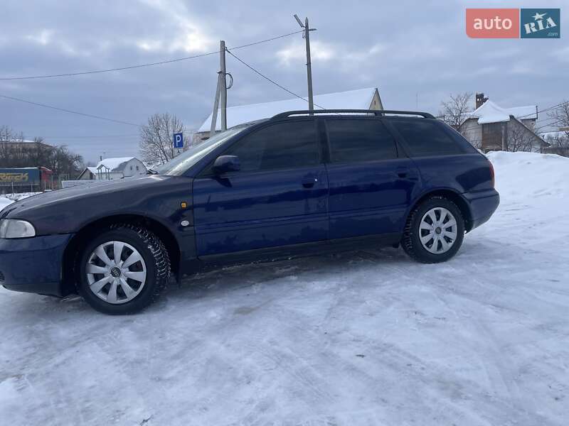Універсал Audi A4 1998 в Дрогобичі