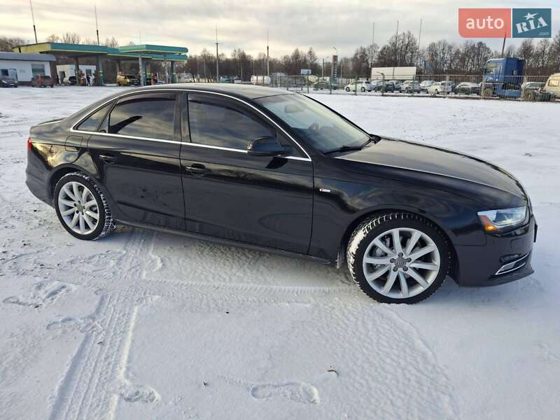 Седан Audi A4 2013 в Каменец-Подольском