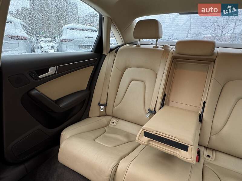 Седан Audi A4 2014 в Харькове