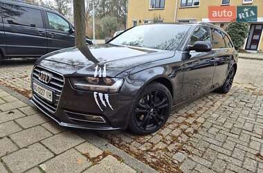 Универсал Audi A4 2012 в Тернополе