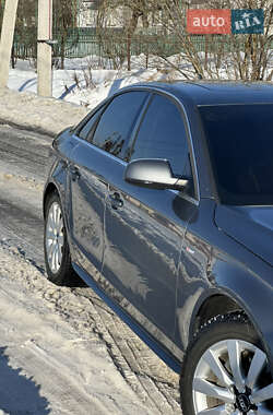 Седан Audi A4 2014 в Львове