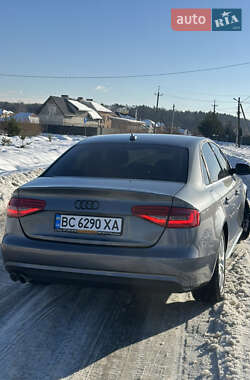 Седан Audi A4 2014 в Львове