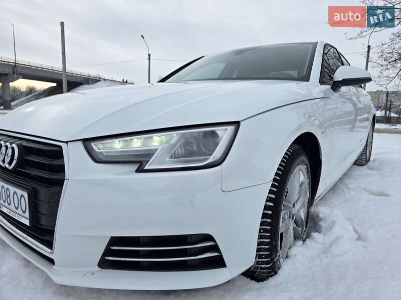 Седан Audi A4 2017 в Харькове