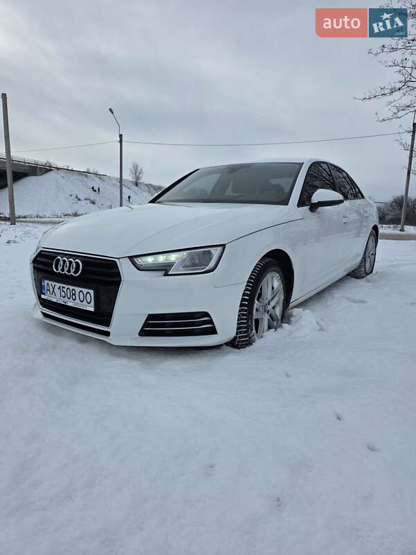 Седан Audi A4 2017 в Харькове