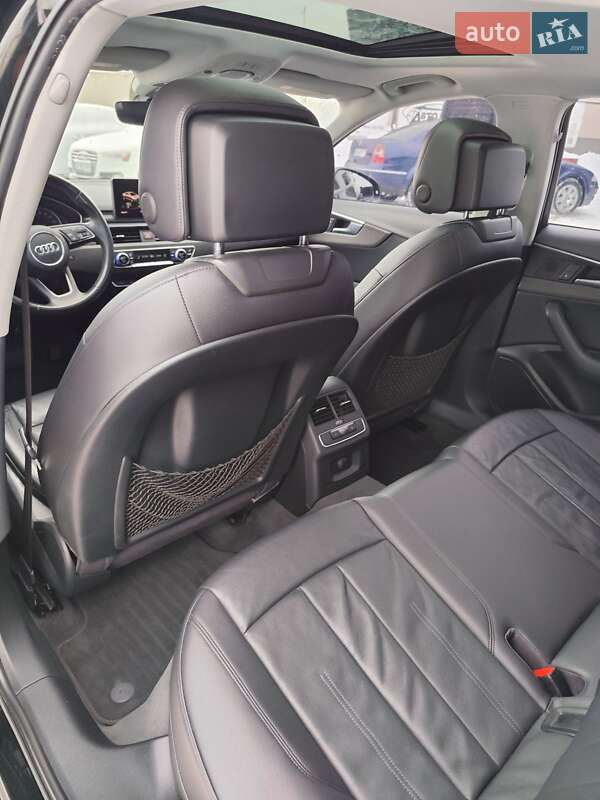 Седан Audi A4 2017 в Чернігові