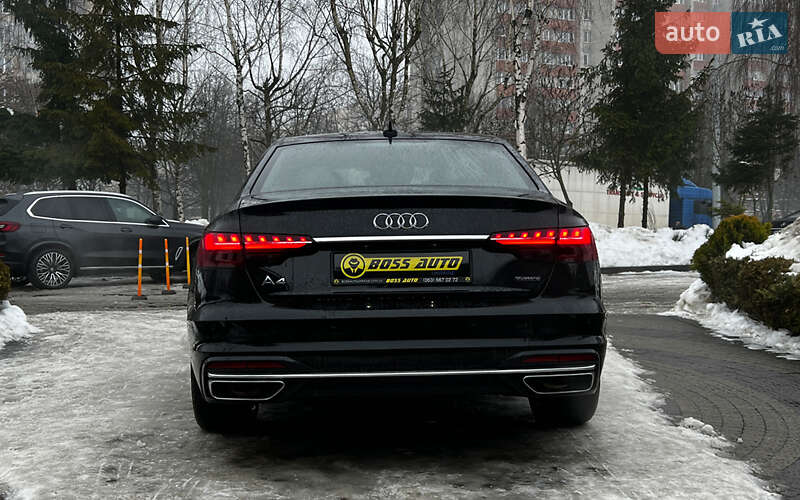 Седан Audi A4 2022 в Львове
