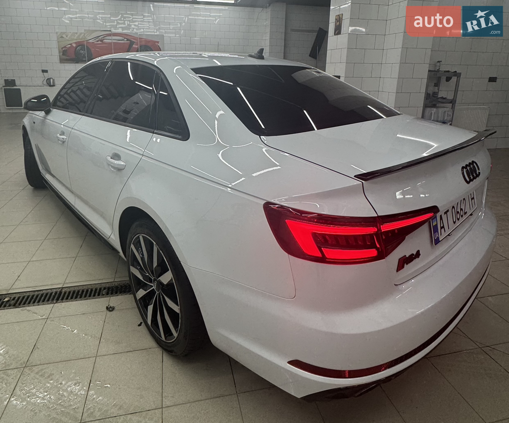 2018 Audi A4 - мініатюра 3