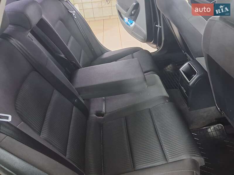 Седан Audi A4 2010 в Києві